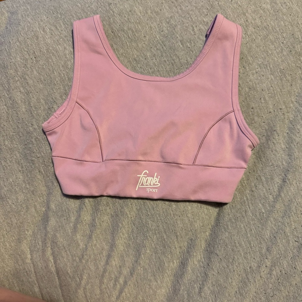 Kids sport top